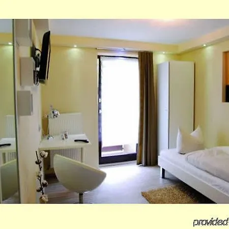 Petri Hotel