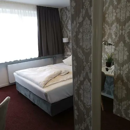 Petri Hotel 3*
